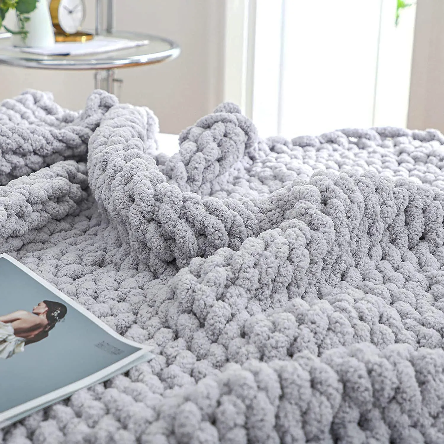 Chenille Chunky Knitted Blanket, Thick Cable Knit Throw for Couch Bed Sofa