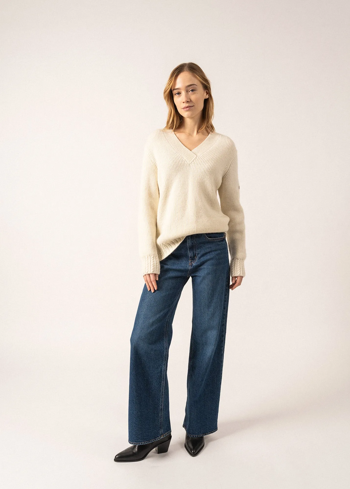 GAVARNIE - V-Neck Sweater with Cable-Knit Details | Mohair Blend (WINTER WHITE)